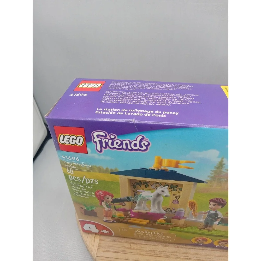 Lego‎ Friends No. 41696 Pony-Washing Stable